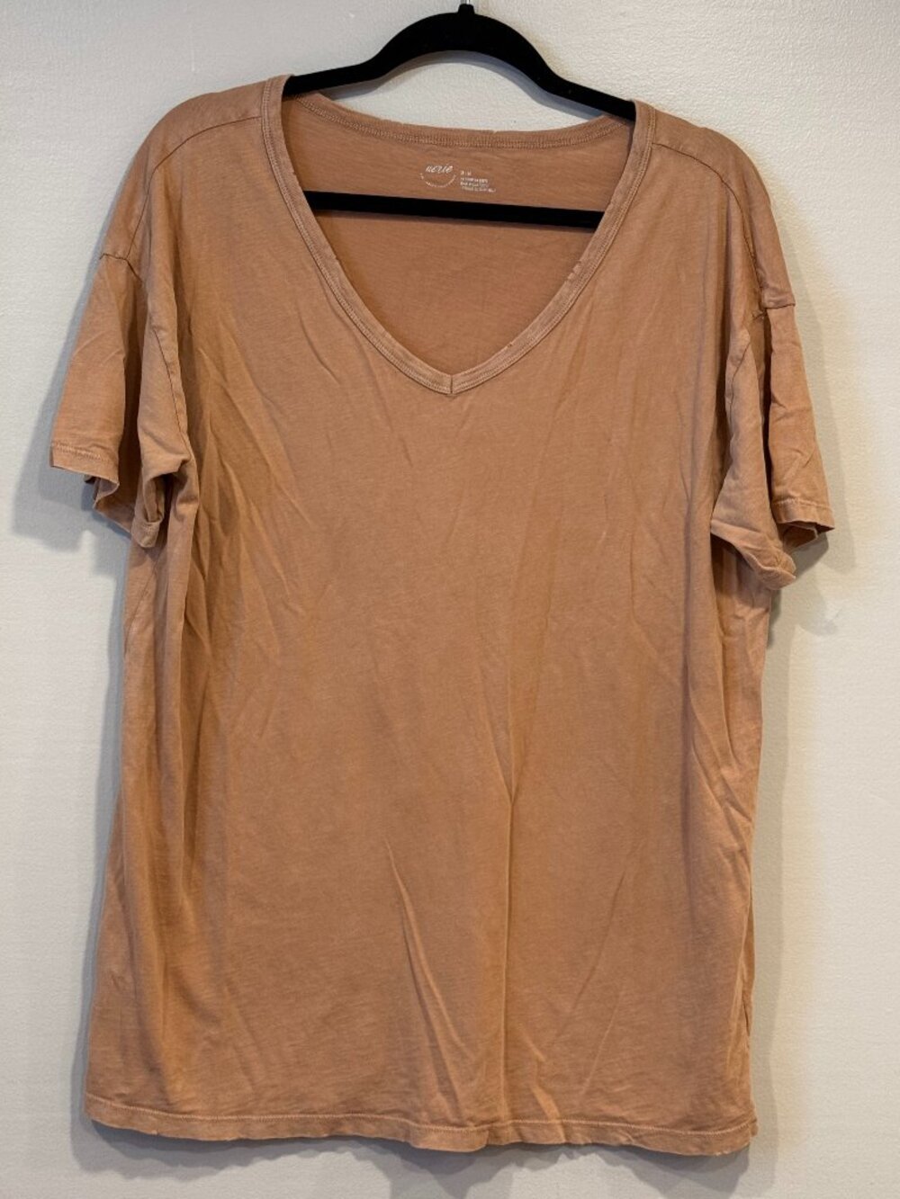 Aerie Real Soft Women’s V-Neck Tan Short-Sleeve Oversized T-Shirt Size Medium